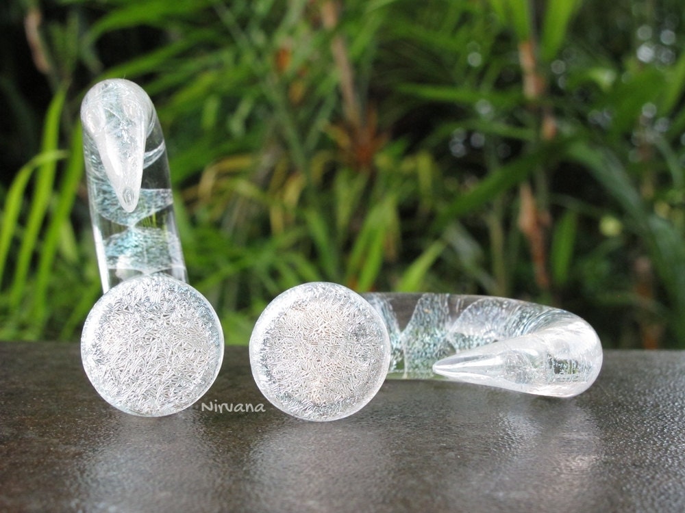1 Pair (2 Pieces) Translucent Silver Dichro Encased Twist Claw Gauges 4g 2g 0g 00g 2.5 mm 3 mm 4 mm 5 mm 6 mm - 10 mm