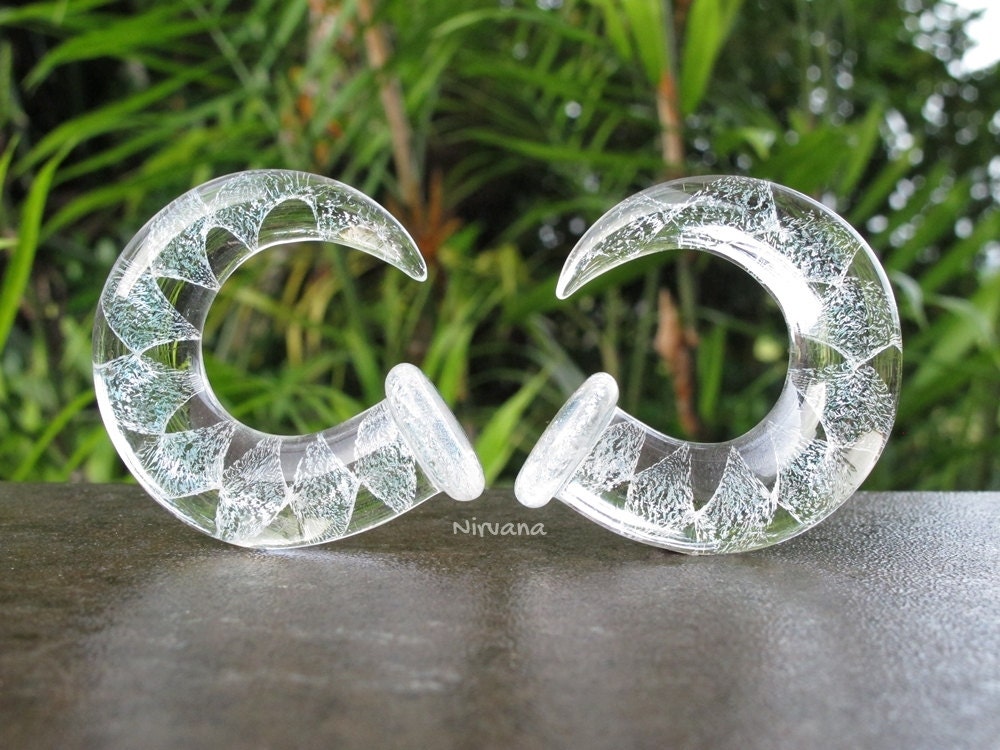 1 Pair (2 Pieces) Translucent Silver Dichro Encased Twist Claw Gauges 4g 2g 0g 00g 2.5 mm 3 mm 4 mm 5 mm 6 mm - 10 mm