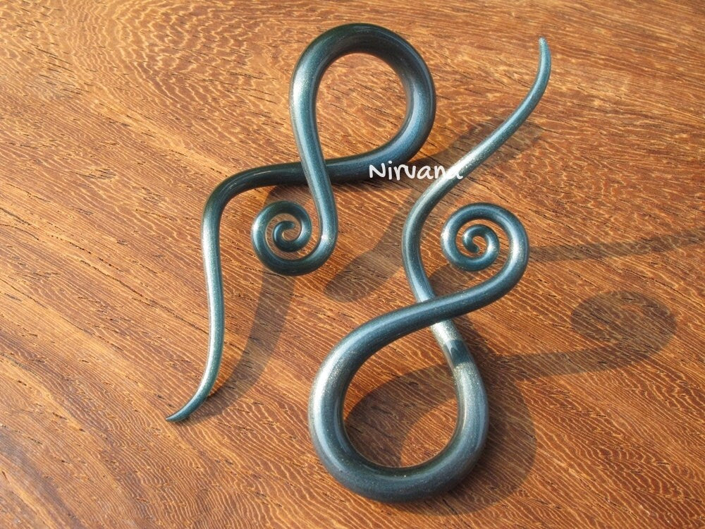1 Pair (2 Pieces) Solid Color Unobtanium Glass Note Spirals