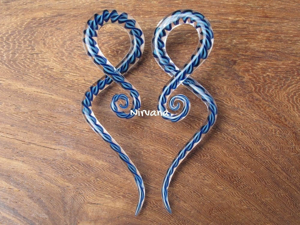 1 Pair (2 Pieces) Aqua & Cobalt Blue Twist Encased Glass Note Shapes