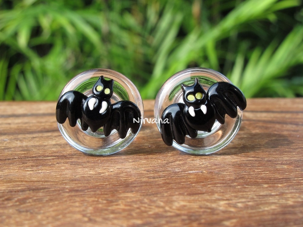 1 Pair (2 Pieces) Vampire Bat Glass Plugs