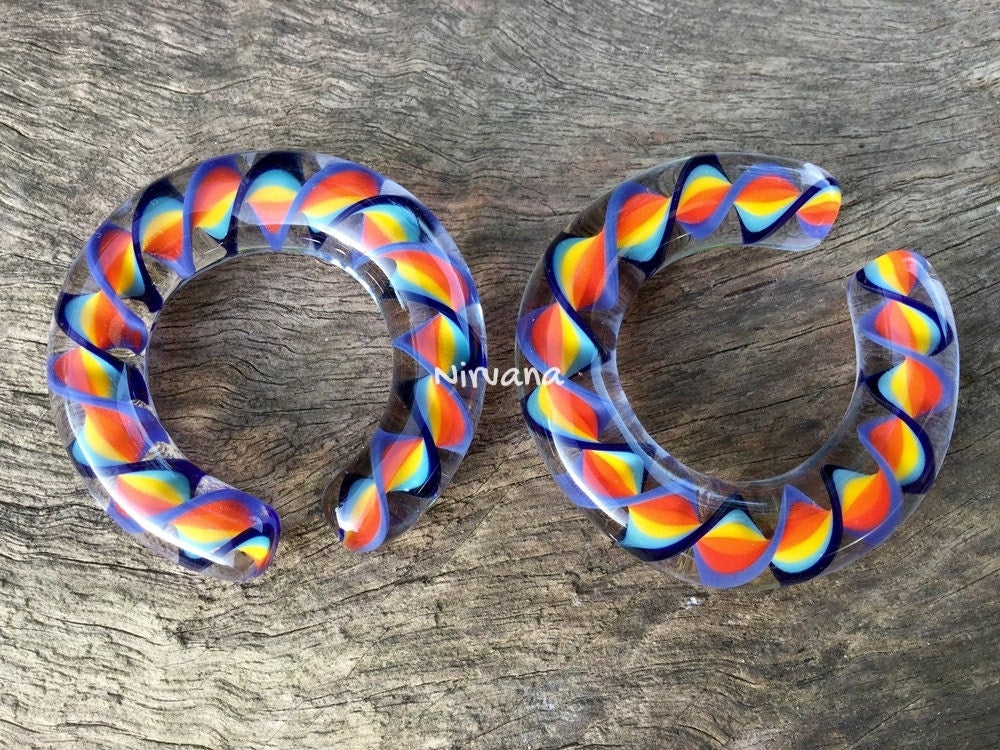 1 Pair (2 Pieces) Super Fat Rainbow Encased Twist Hoop Gauges