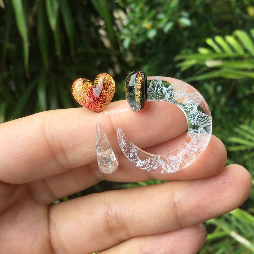 1 Pair (2 Pieces) Dichroic Red Heart Claws with Translucent Silver Dichroic Background