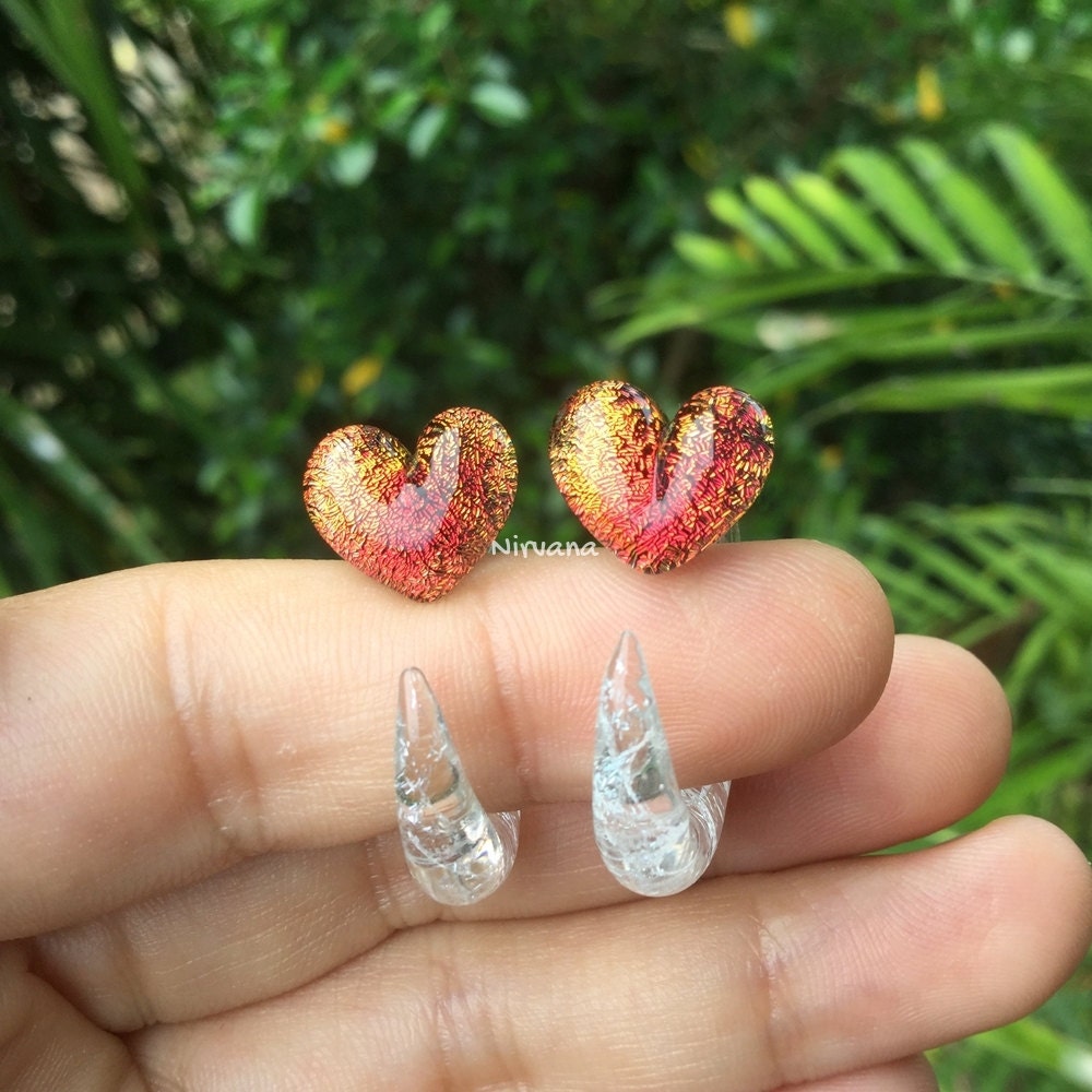 1 Pair (2 Pieces) Dichroic Red Heart Claws with Translucent Silver Dichroic Background