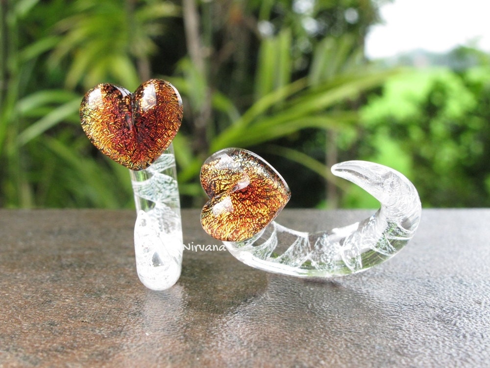 1 Pair (2 Pieces) Dichroic Red Heart Claws with Translucent Silver Dichroic Background