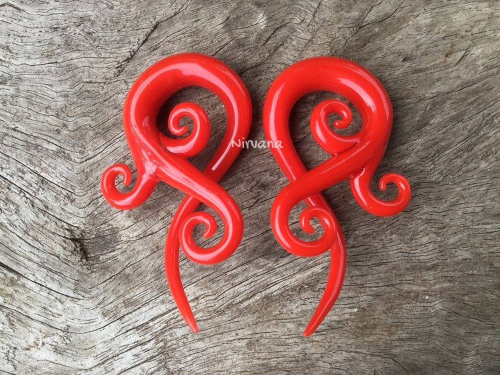 1 Pair (2 Pieces) Red Bonita Ear Spirals
