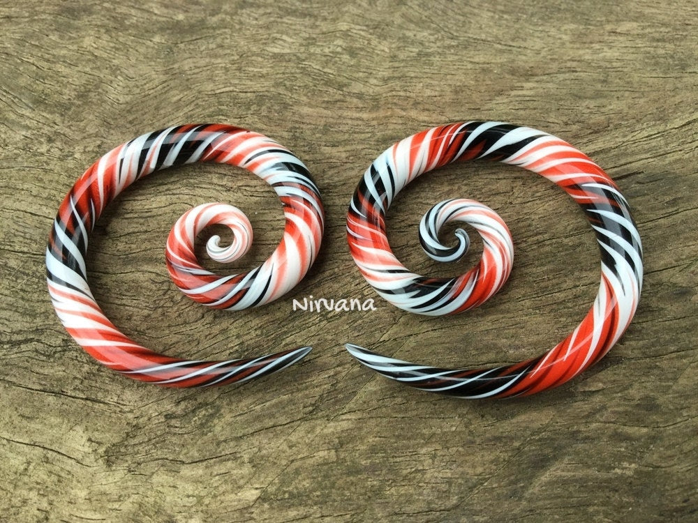 1 Pair (2 Pieces) Black, Red & White Free Style Super Spirals Glass