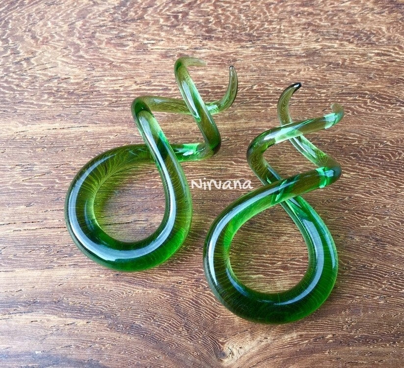 1 Pair (2 Pieces) Translucent Green Cork Screw Spirals