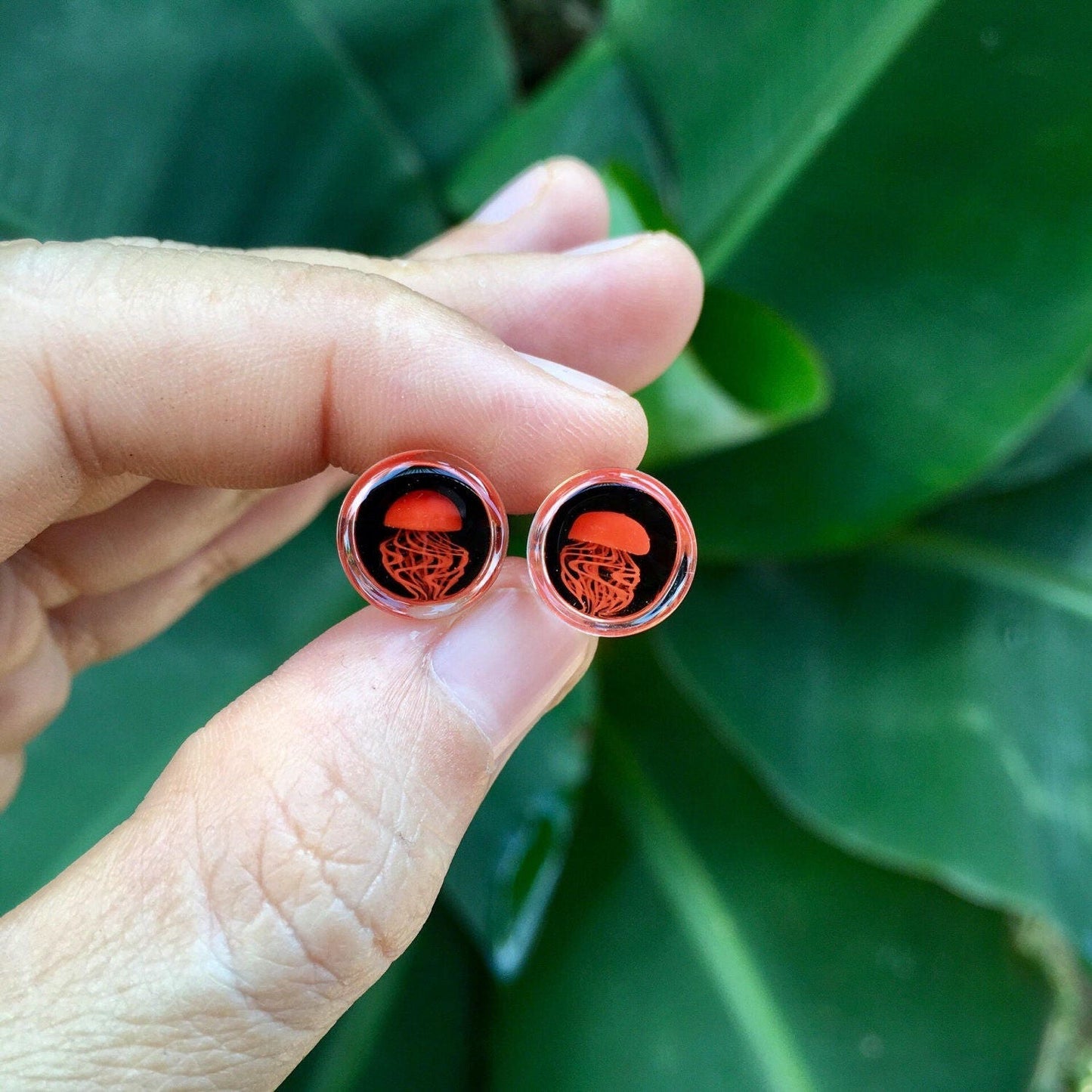 1 Pair (2 Pieces) Red Pyrex Glass Jellyfish Plugs on Black with Red Legs