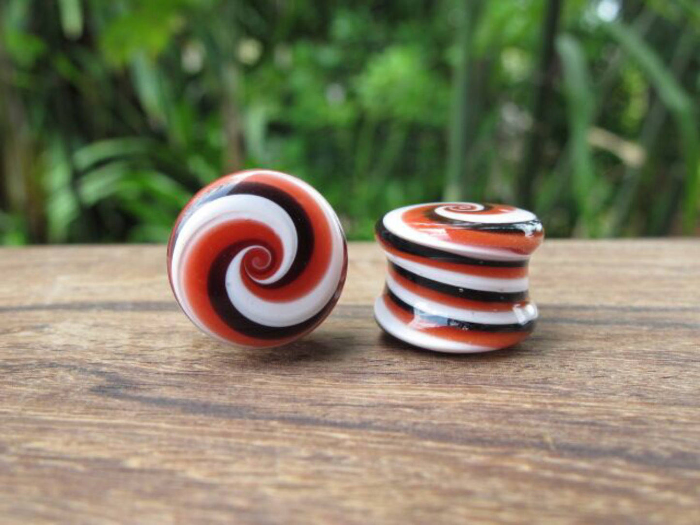 1 Pair (2 Pieces) Black, Red & White Striped Candy Spiral Glass Plugs