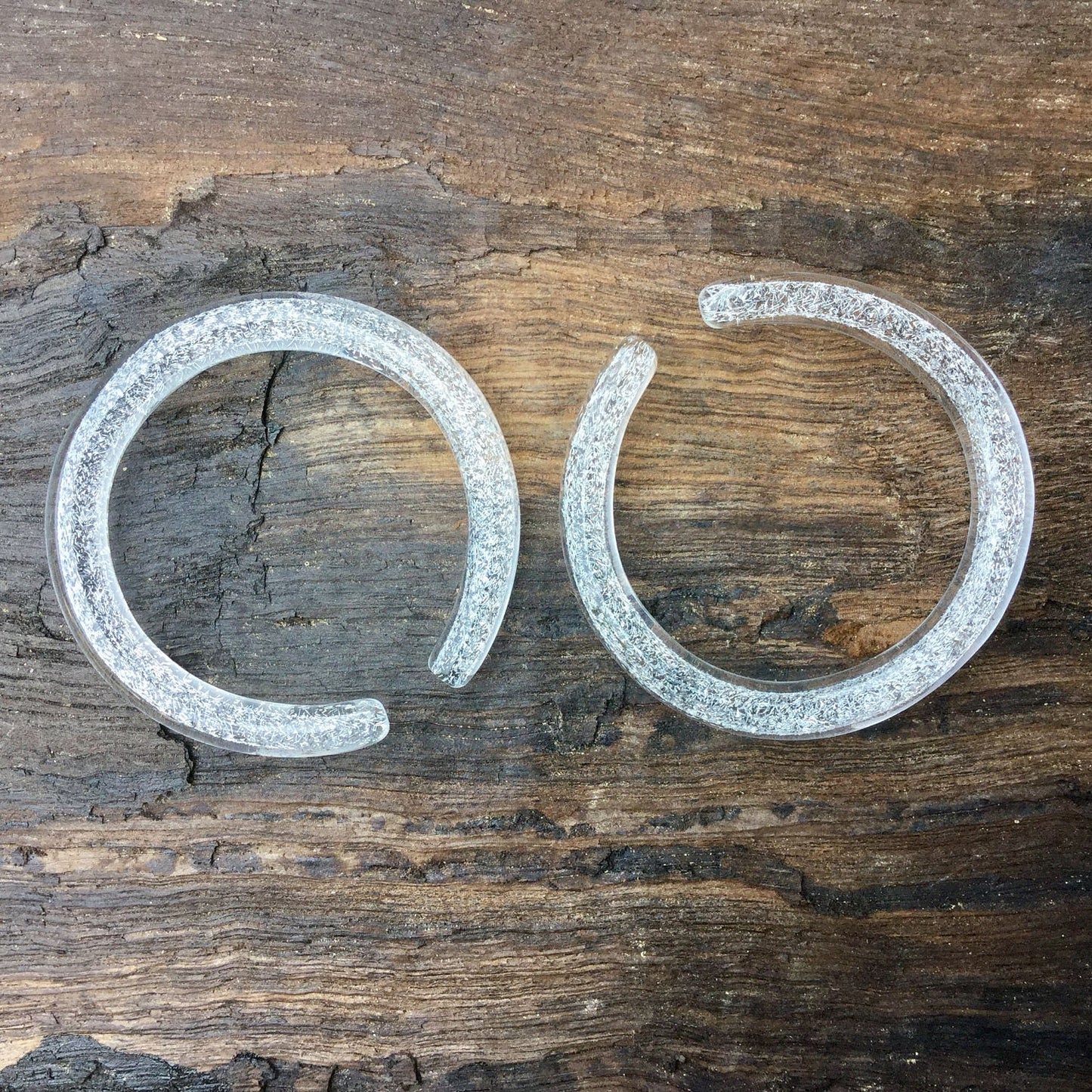 1 Pair (2 Pieces) Translucent Silver Dichroic Glass Hoops