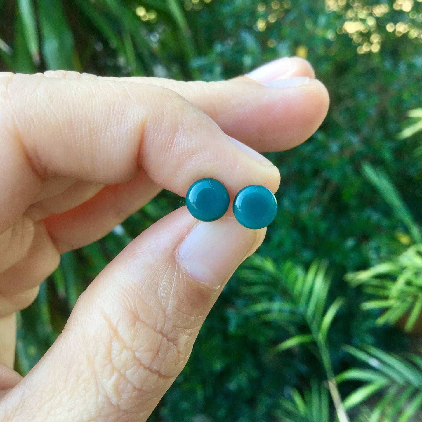 1 Pair (2 Pieces) Aqua Color Front Glass Plugs