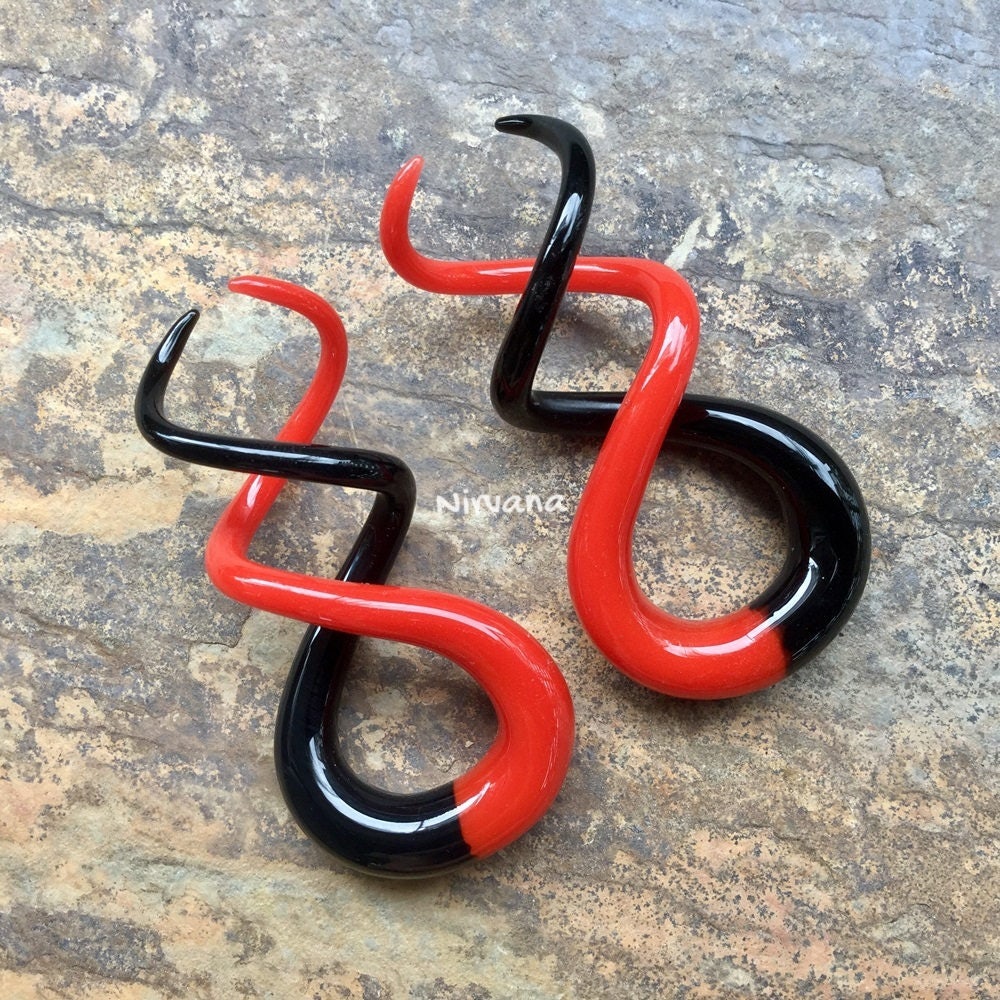 1 Pair (2 Pieces) Half and Half Black & Red Cork Screw Spirals Glass