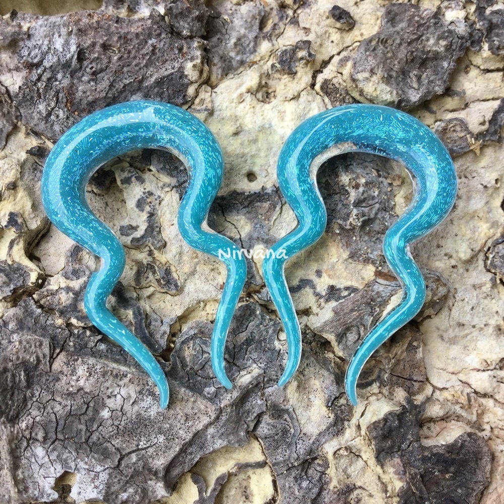 1 Pair (2 Pieces) Light Blue Opal Dichroic Glass Double Omega Spirals