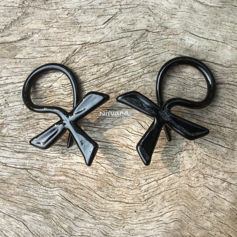 1 Pair (2 Pieces) Black Egyptian Ankh Cross Pyrex glass Ear Spirals