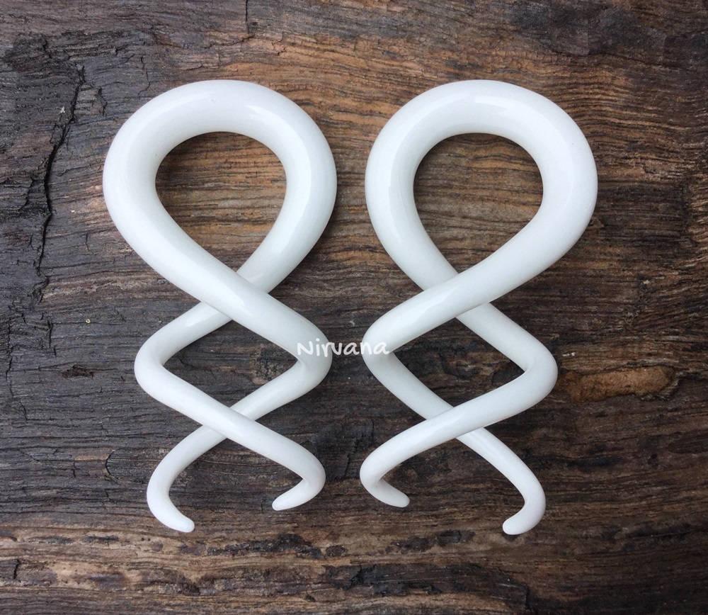 1 Pair (2 Pieces) White Cork Screw Spirals