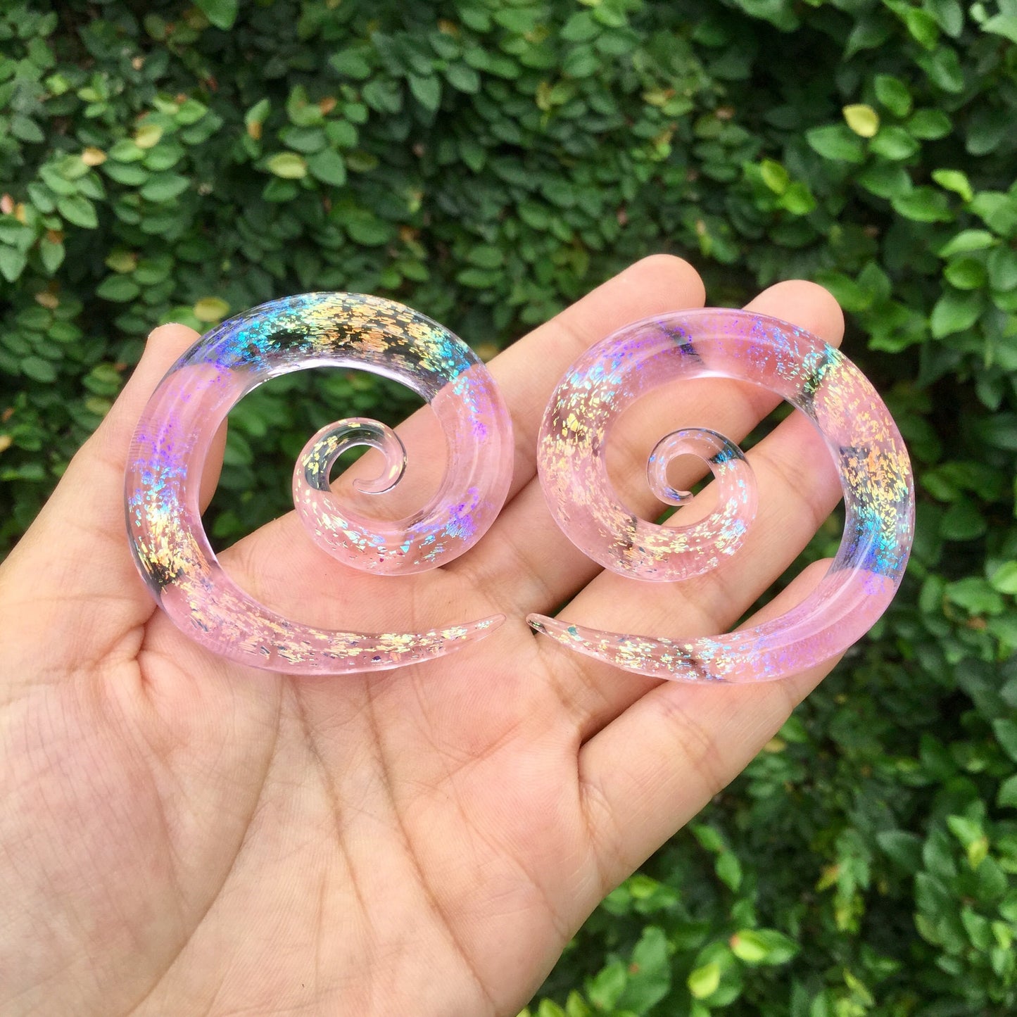 1 Pair (2 Pieces) Translucent Pink Translucent Rainbow Dichroic Glass Super Spirals