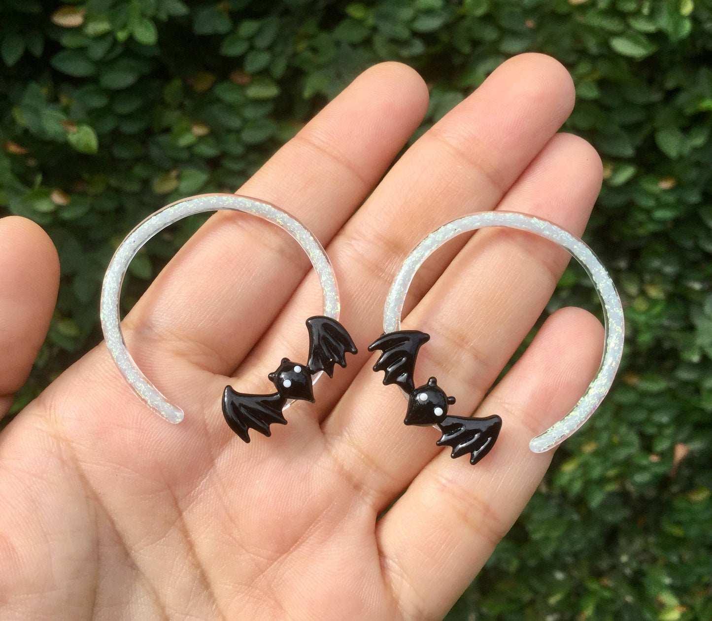 1 Pair (2 Pieces) Bat Hoops with a Pearlescent "GRAY" Dichroic Background