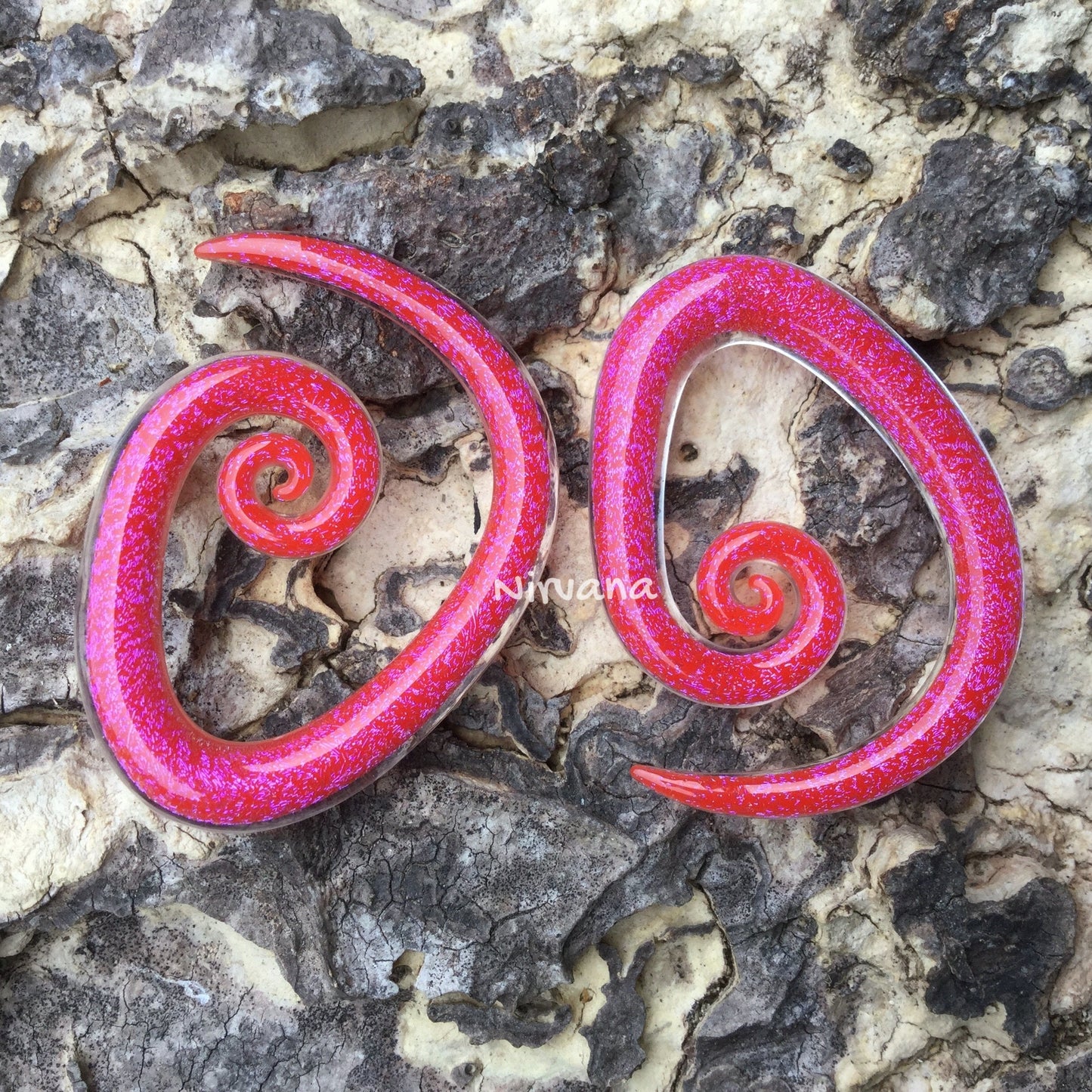 1 Pair (2 Pieces) Cherry Red/Pink Dichroic Glass Tear Drop Spirals