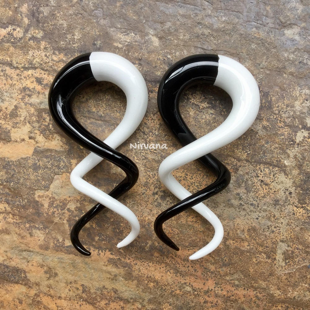 1 Pair (2 Pieces) Half and Half Black & White Cork Screw Spirals Glass