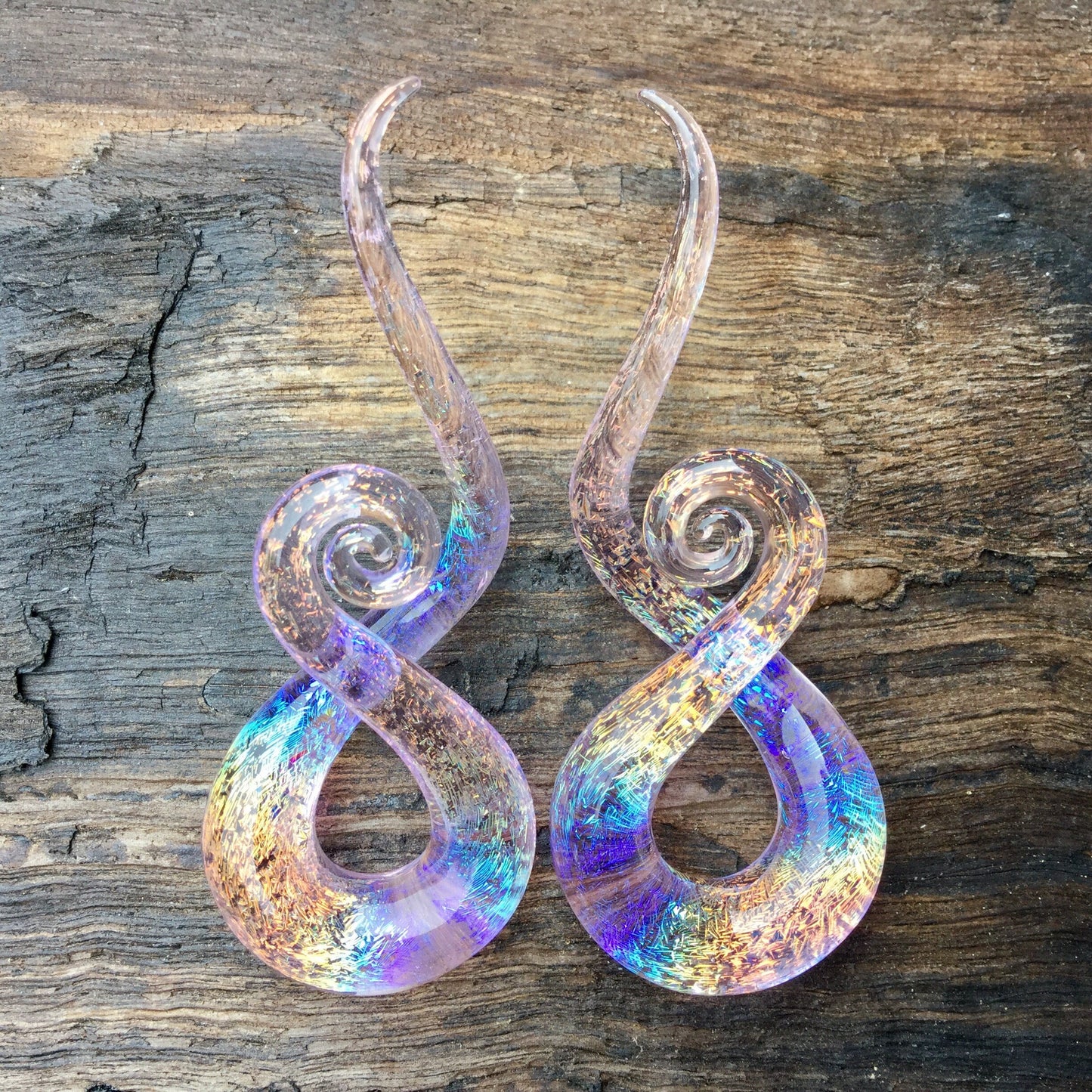 1 Pair (2 pieces) Translucent Aquatic Rainbow With Translucent Pink Background Dichroic Glass Note Spirals
