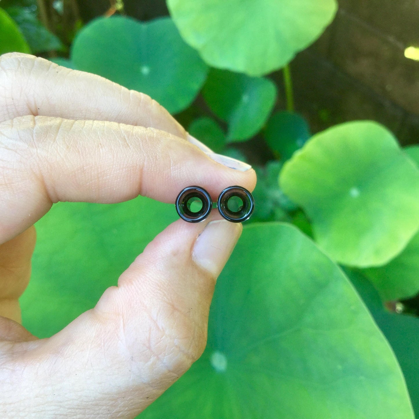 1 Pair (2 Pieces) Black Tunnels Pyrex Glass Gauges