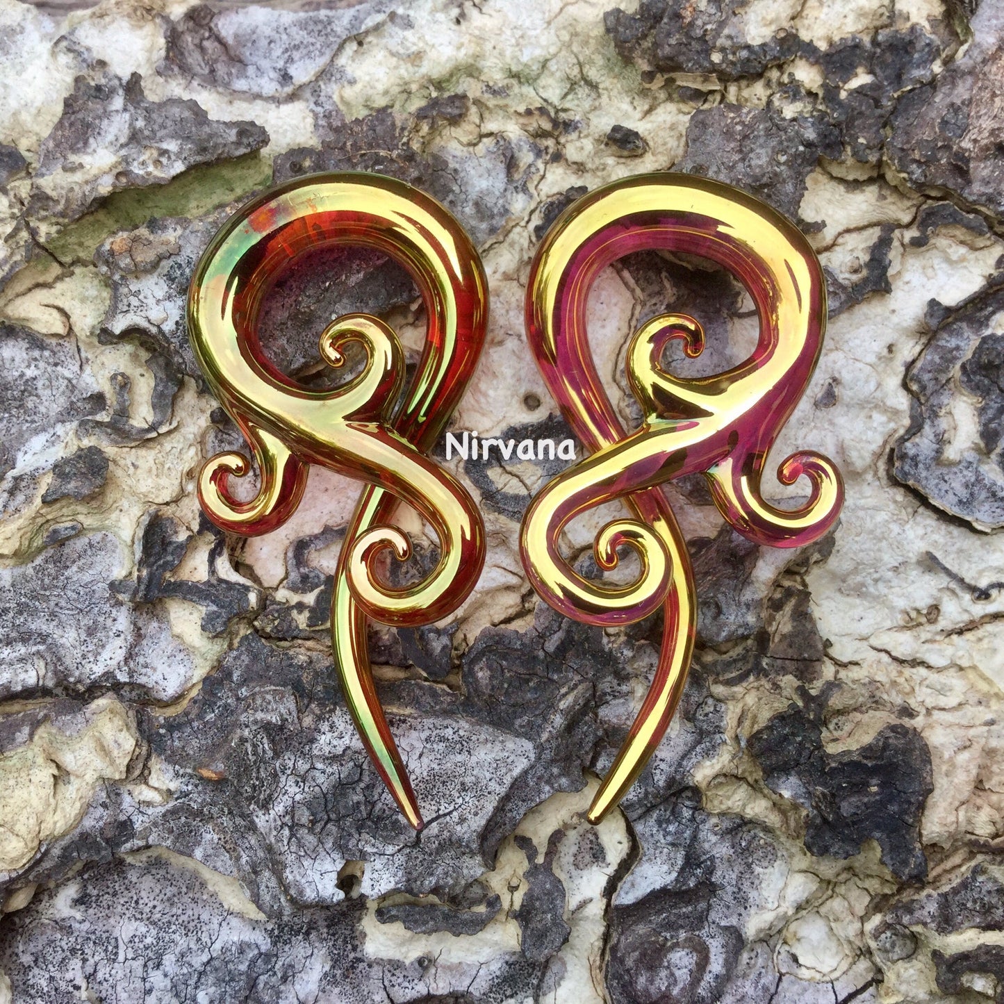 1 Pair (2 Pieces) Real 24 Karat Ruby Gold Colored Glass Bonita Spirals