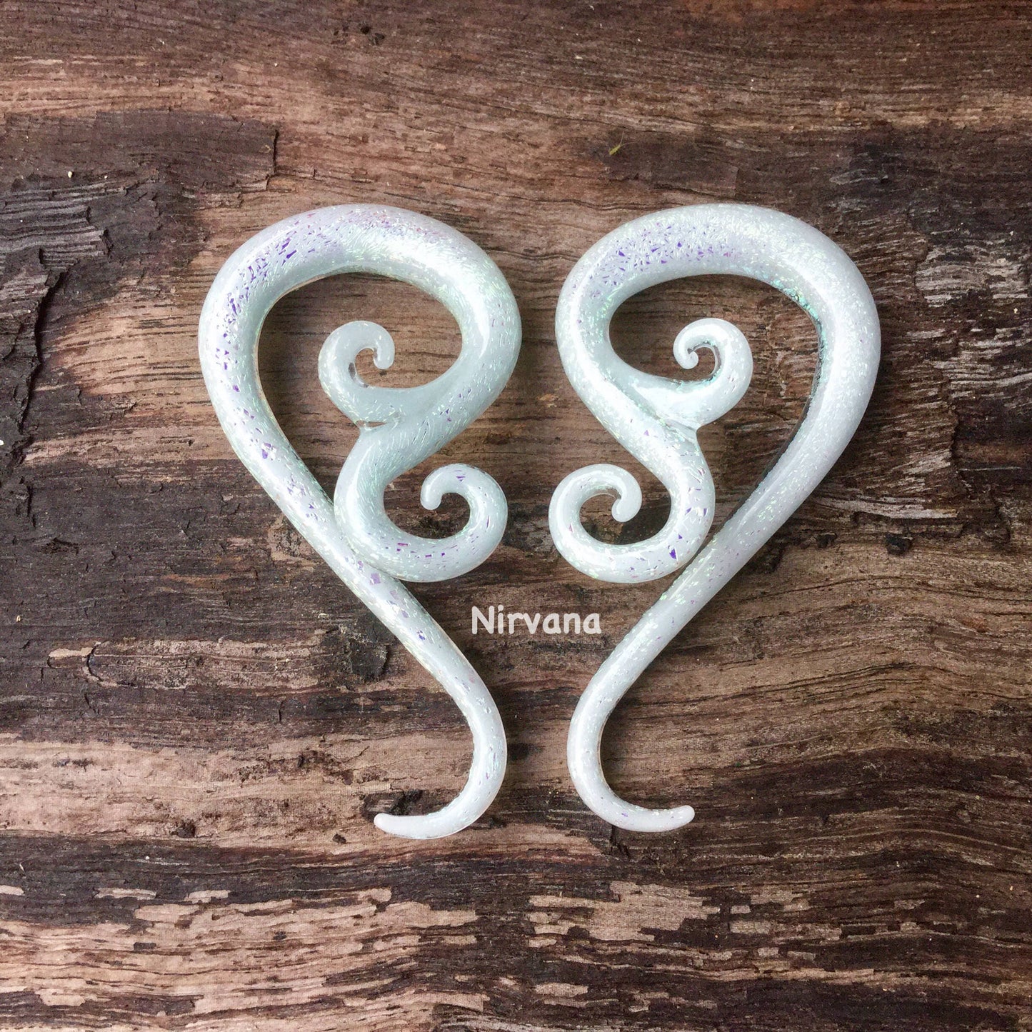 1 Pair (2 Pieces) Pearlescent "GRAY" Dichroic Glass Venus Spirals