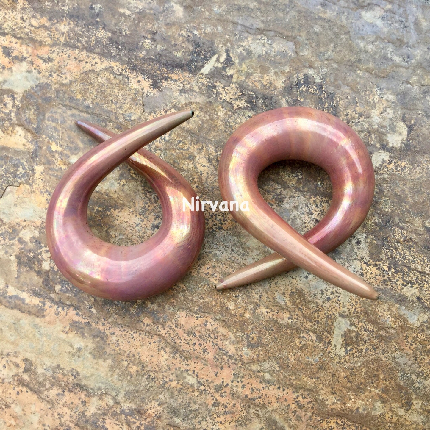 1 Pair (2 Pieces) Antique Metallic Earth Glass Single Twists