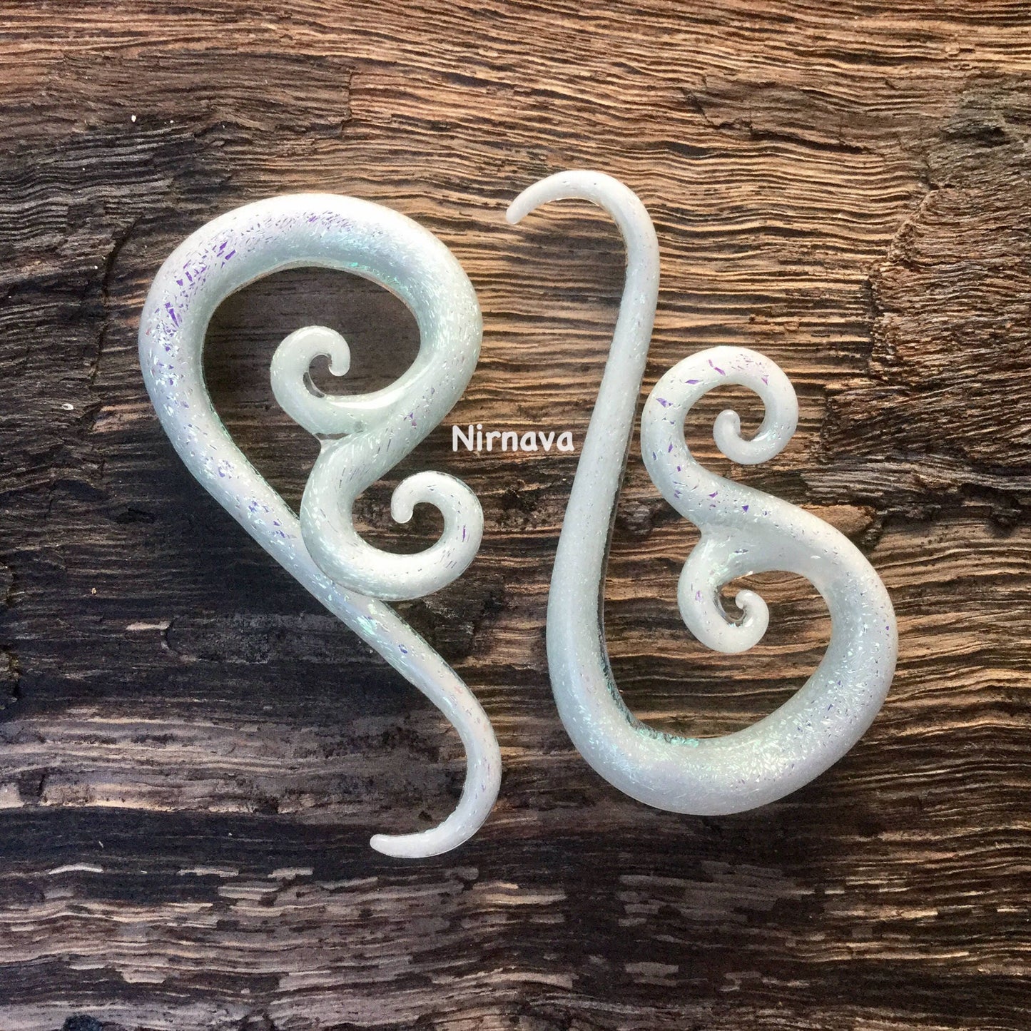 1 Pair (2 Pieces) Pearlescent "GRAY" Dichroic Glass Venus Spirals