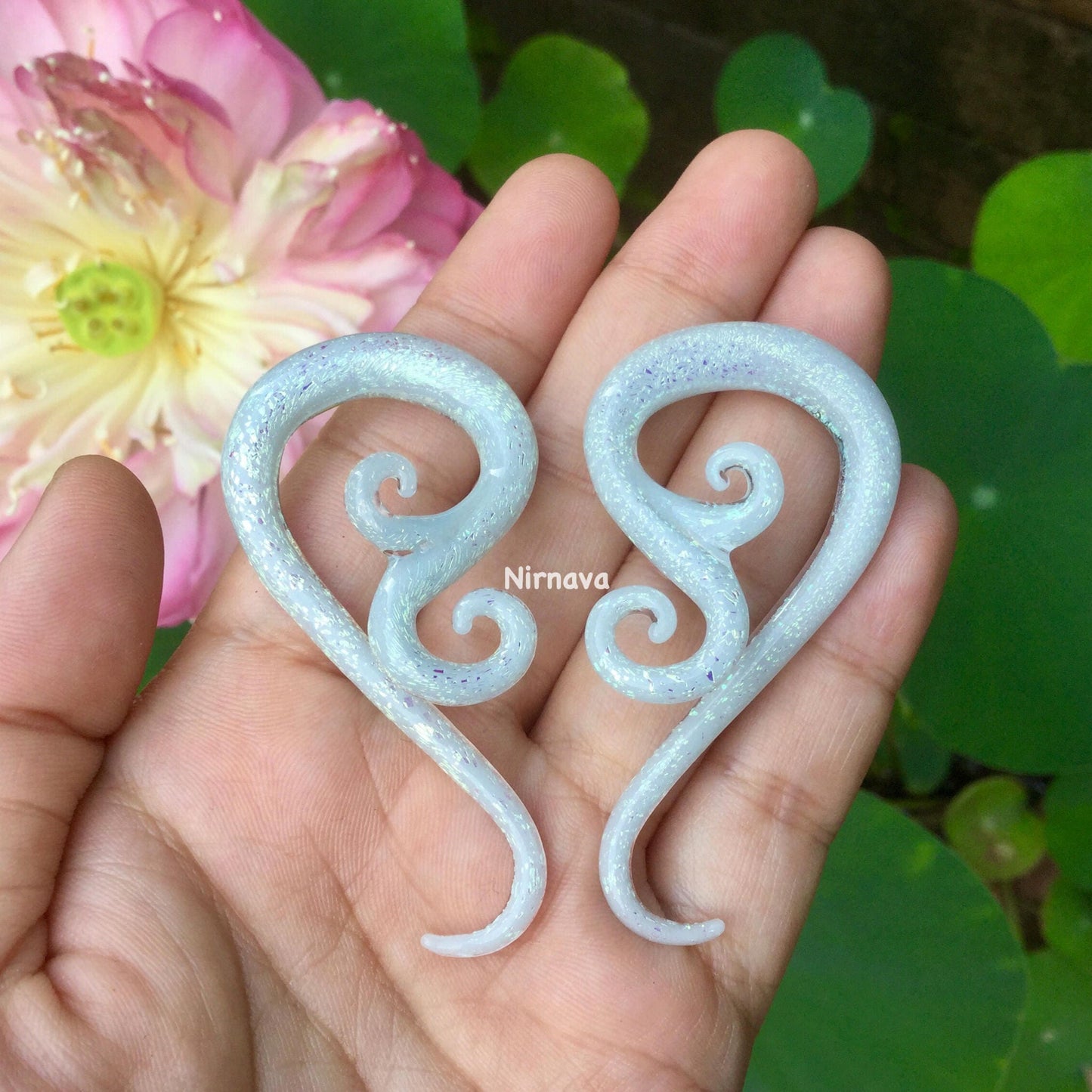 1 Pair (2 Pieces) Pearlescent "GRAY" Dichroic Glass Venus Spirals
