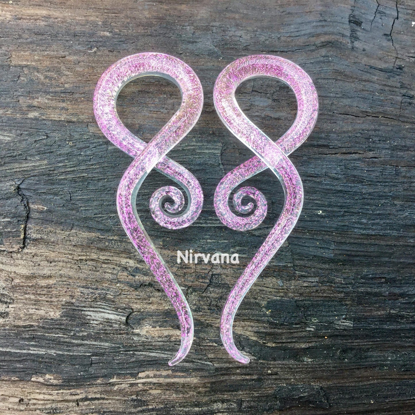 1 Pair (2 Pieces) Translucent Pink Dichroic Encased Translucent Pink Glass Note Spirals