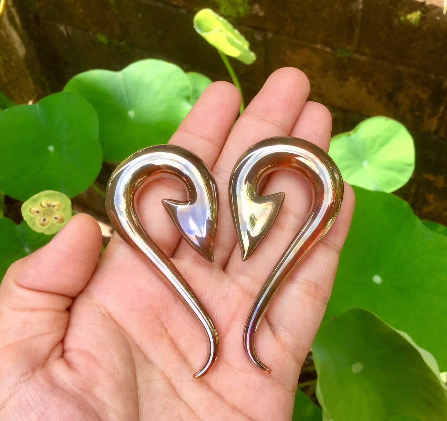 1 Pair (2 Pieces) Silver Gold South Pacific Islands Tribal Fish Hooks
