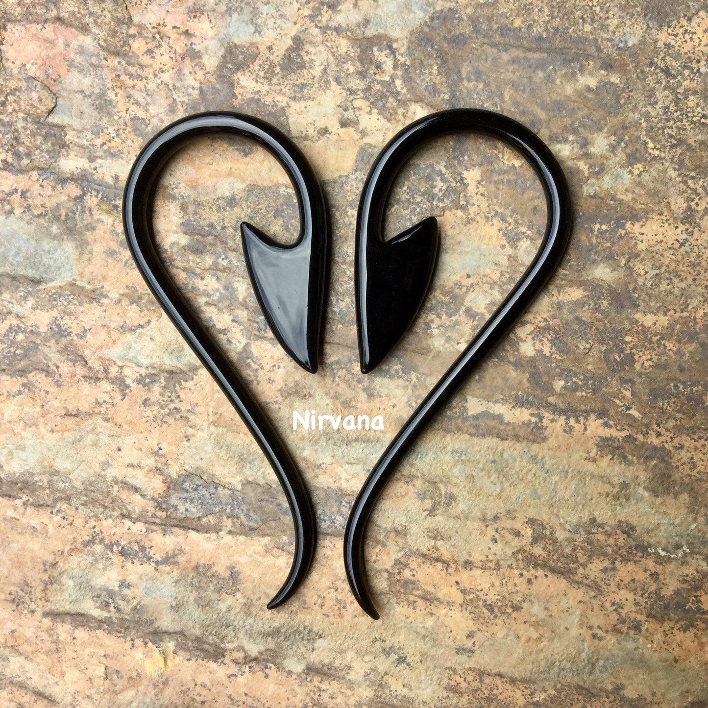 1 Pair (2 Pieces) Black South Pacific Islands Tribal Fish Hooks
