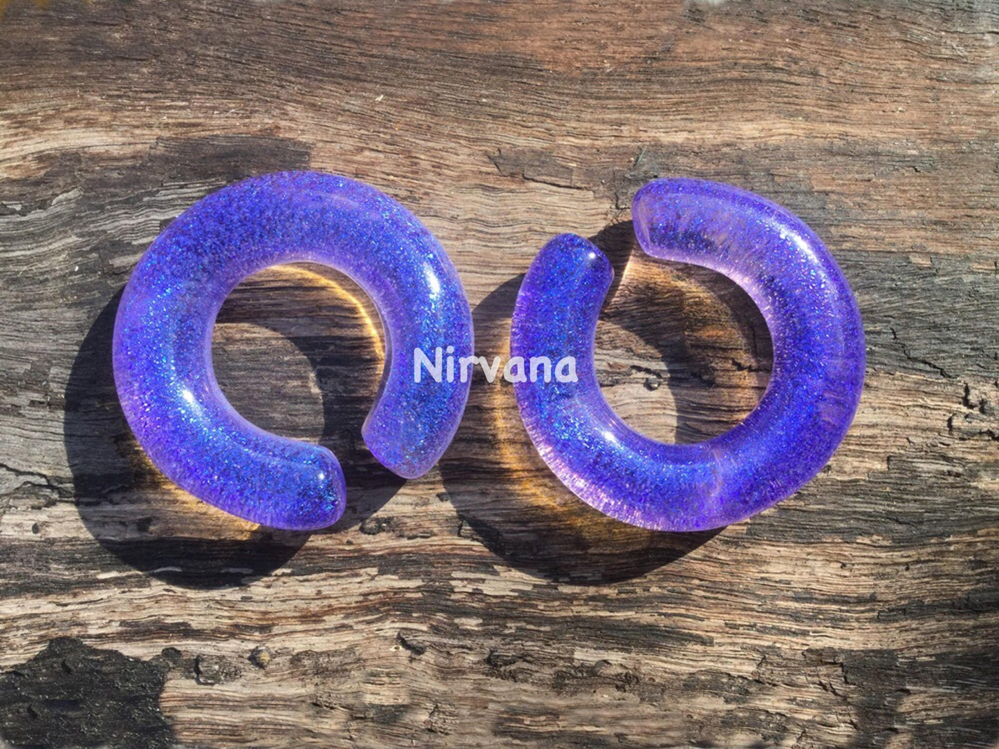 1 Pair (2 Pieces) Translucent Neon Purple Dichroic Glass Hoops