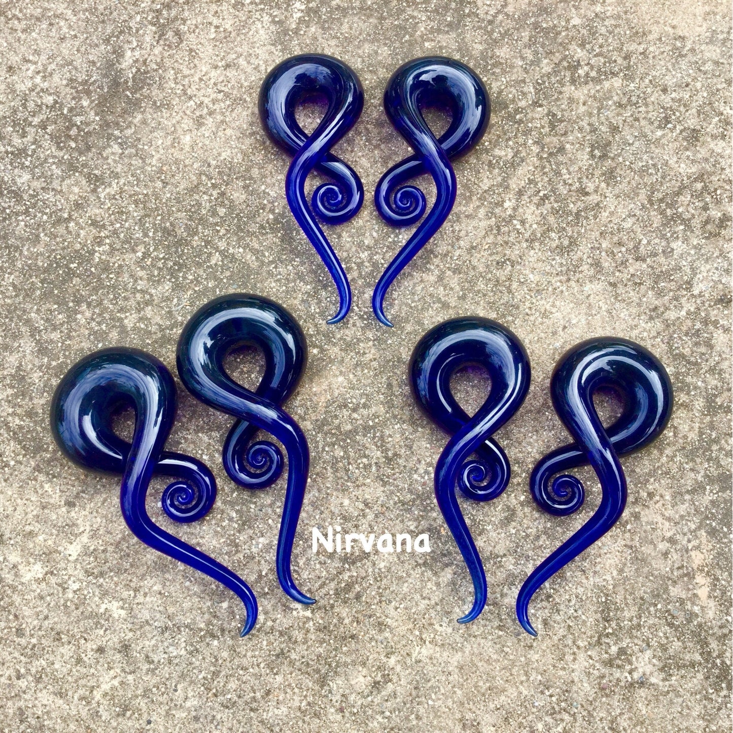 1 Pair (2 Pieces) Translucent Cobalt Blue Note Spirals