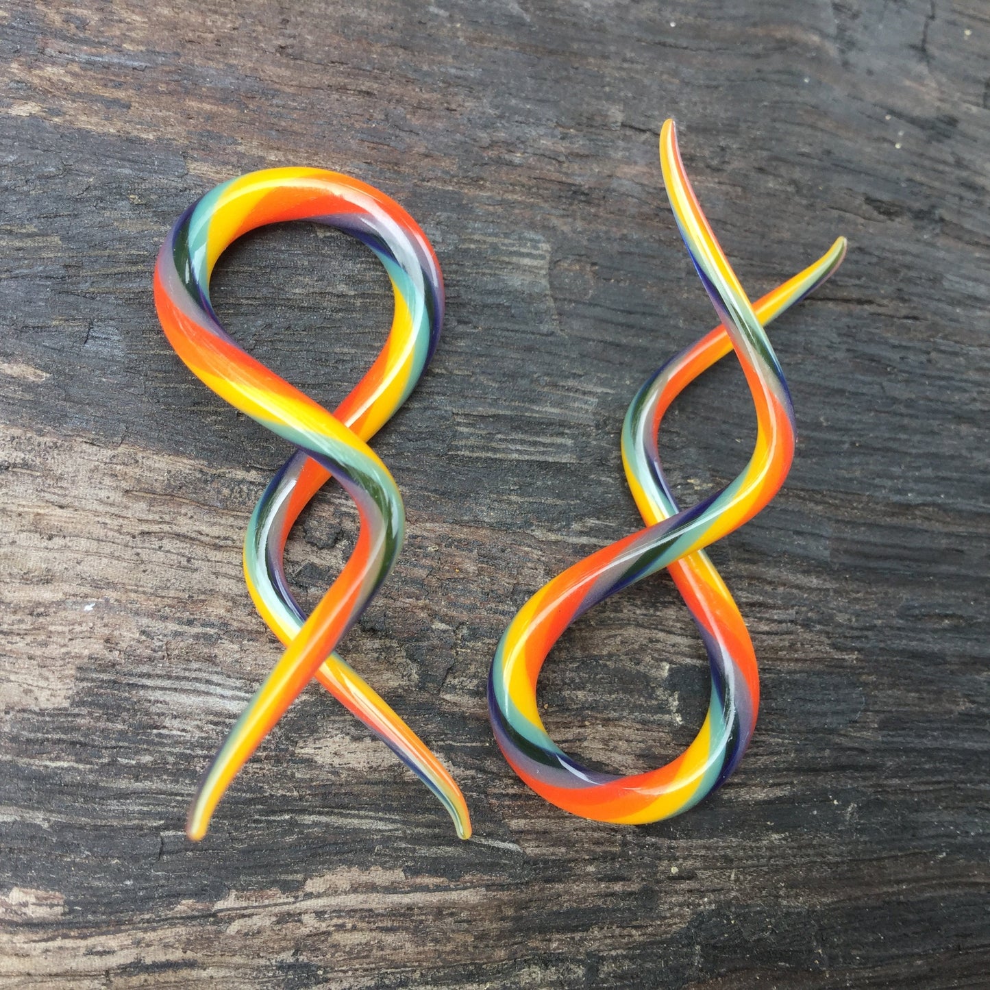 1 Pair (2 Pieces) Lucky Rainbow Double Twists Pyrex Glass