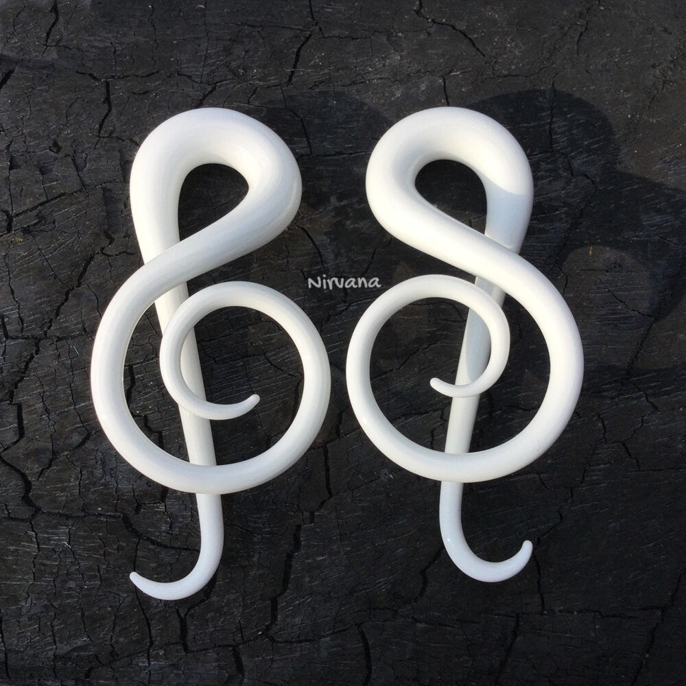 1 Pair (2 Pieces) Solid Color White G Clef Music Ear Shapes Spirals