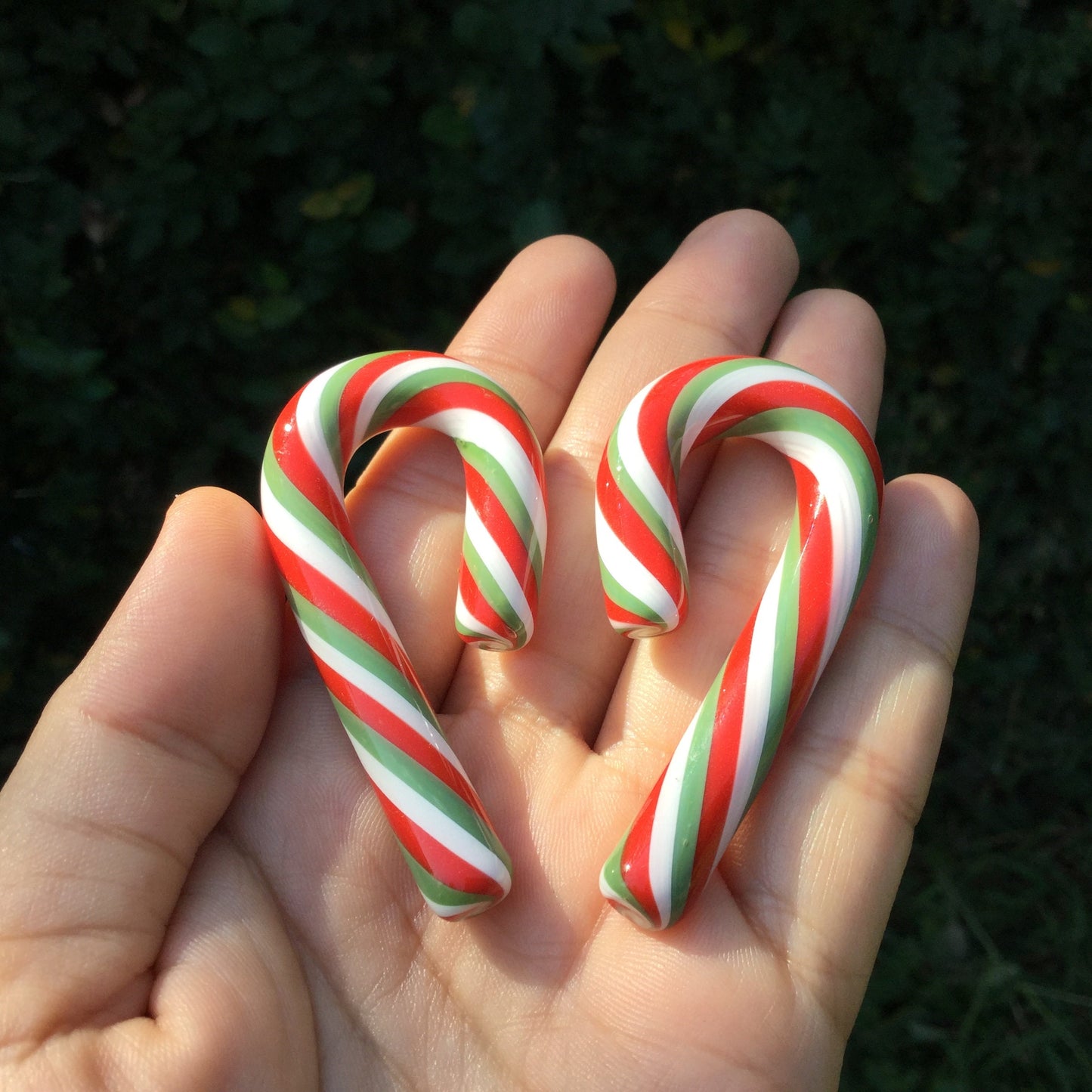 1 Pair (2 Pieces) Red, Green & White Glass Peppermint Candy Cane Ear Jewelry