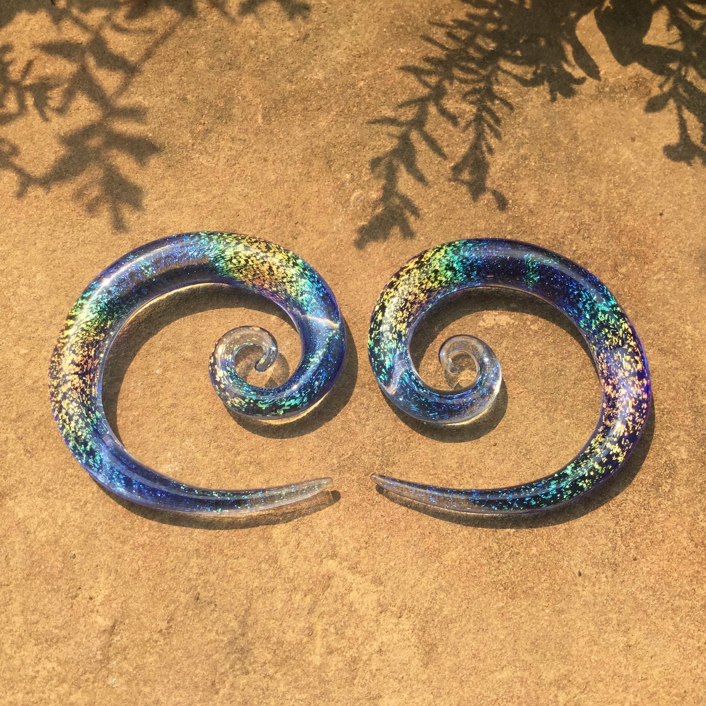 1 Pair (2 Pieces) Translucent Light Blue Translucent Rainbow Dichroic Glass Super Spirals