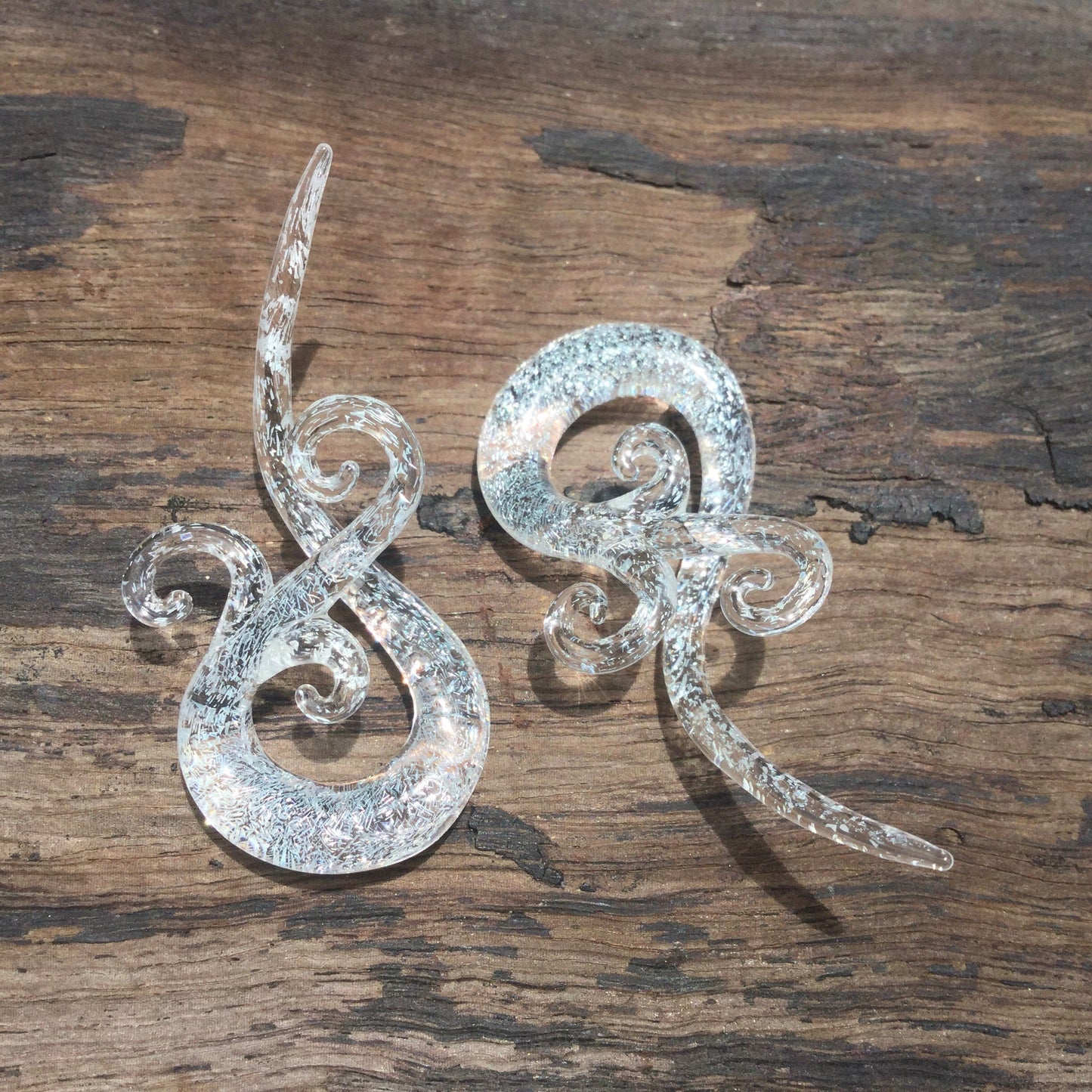 1 Pair (2 Pieces) Translucent Silver Dichroic Bonita Spirals