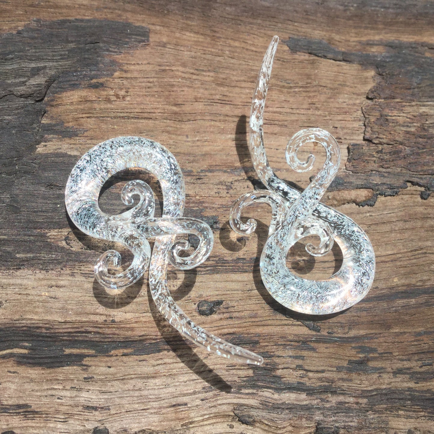 1 Pair (2 Pieces) Translucent Silver Dichroic Bonita Spirals