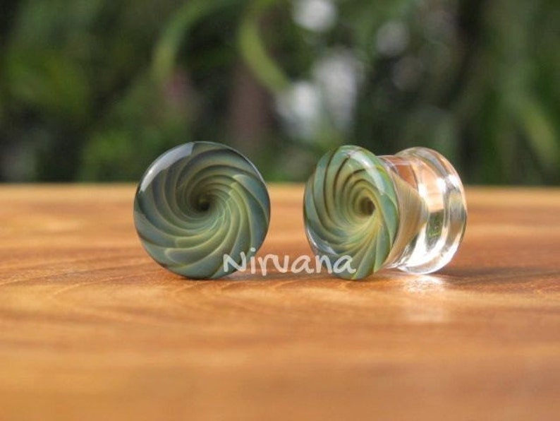 1 Pair (2 Pieces) Exotic Green Tornado Vortex Plugs