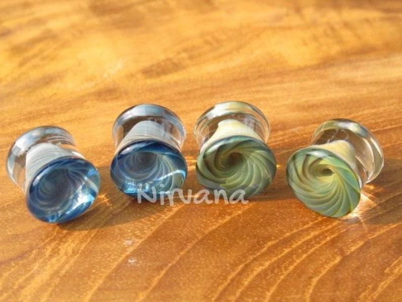 1 Pair (2 Pieces) Exotic Green Tornado Vortex Plugs