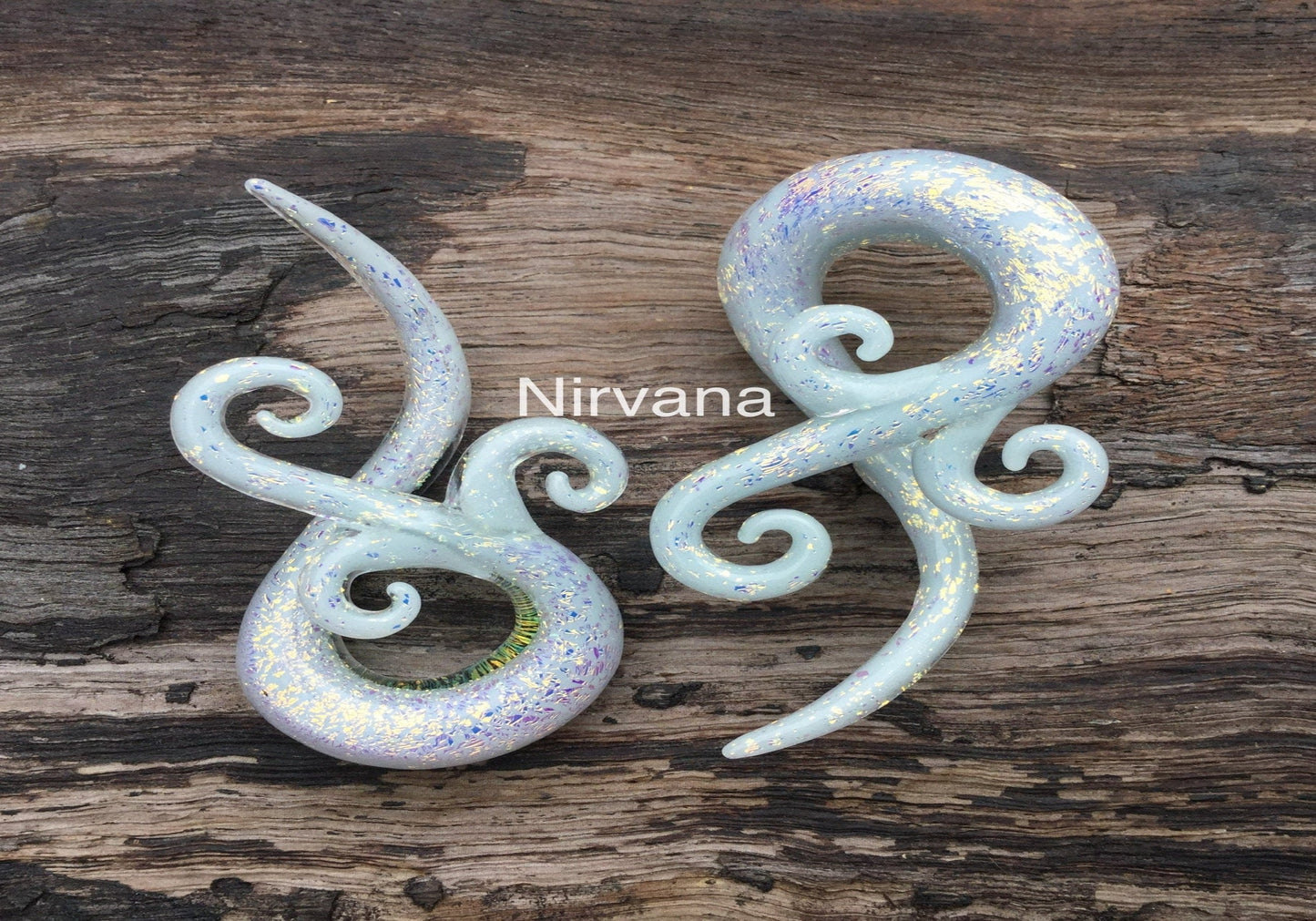 1 Pair (2 Pieces) - Pearlescent "GRAY" Dichroic Glass Bonita Spirals