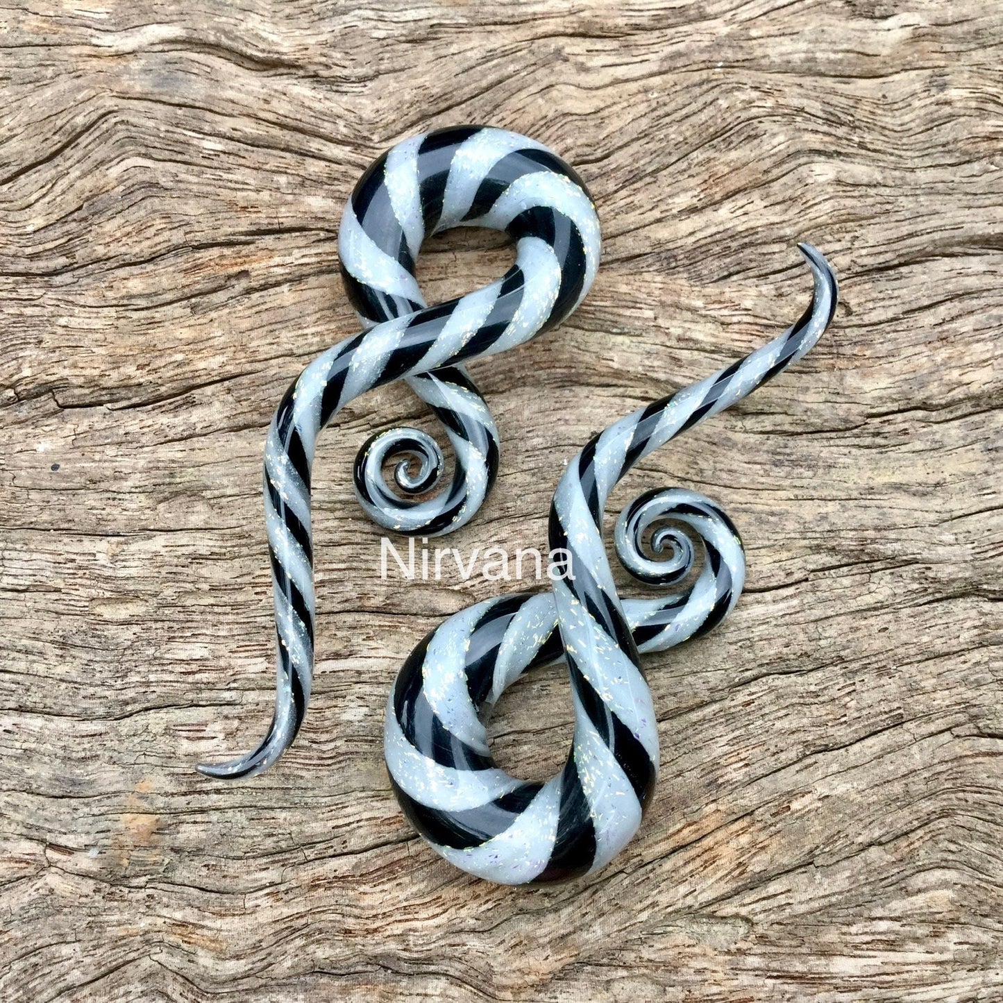 1 Pair (2 Pieces) Pearlescent "GRAY" Dichroic And Black Twist Note Shaped Glass Spirals
