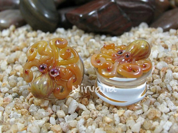 1 Pair (2 Pieces) Exotic Silver Octopus Plugs Pyrex Glass