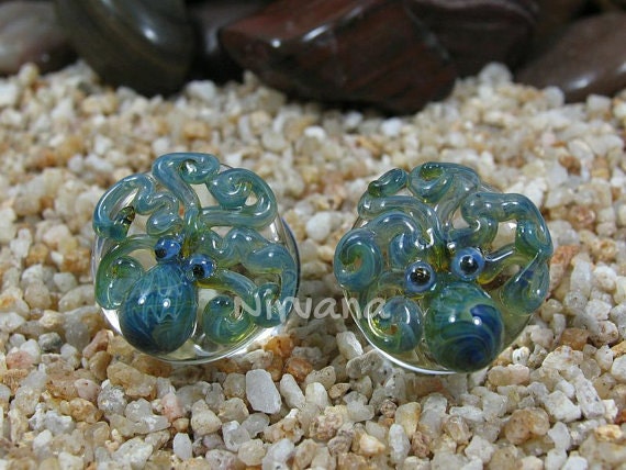 1 Pair (2 Pieces) Pyrex Glass Exotic Light Green Octopus Plugs