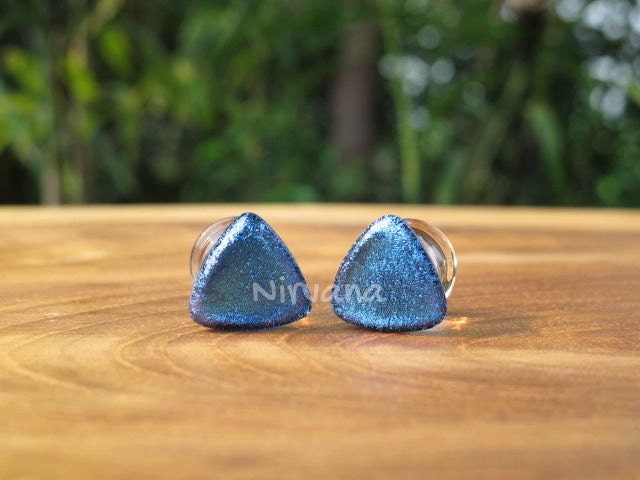 1 Pair (2 Pieces) Triangle Aqua Dichroic Glass Plugs
