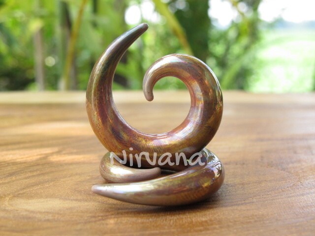1 Pair (2 Pieces) Antique Metallic Earth Glass Spirals